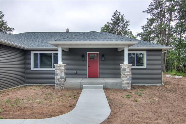 11105 34th Avenue, Chippewa Falls, WI 54729