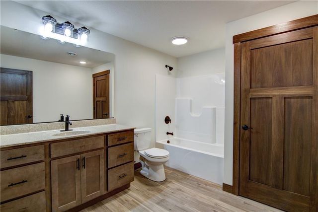 11105 34th Avenue, Chippewa Falls, WI 54729