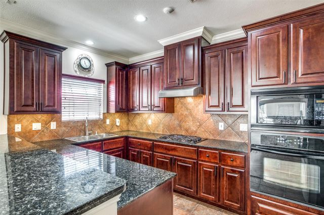 5935 Turtle Beach Lane, Houston, TX 77036