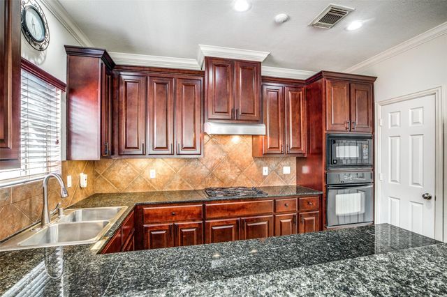 5935 Turtle Beach Lane, Houston, TX 77036