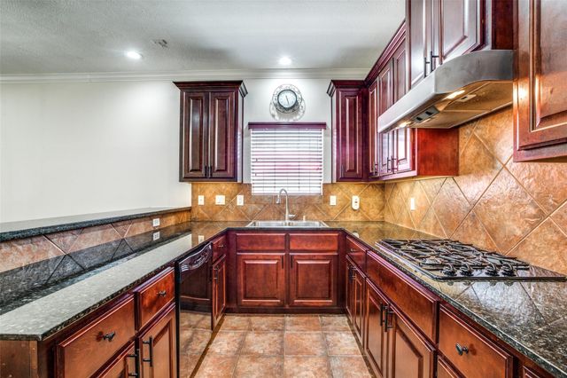 5935 Turtle Beach Lane, Houston, TX 77036