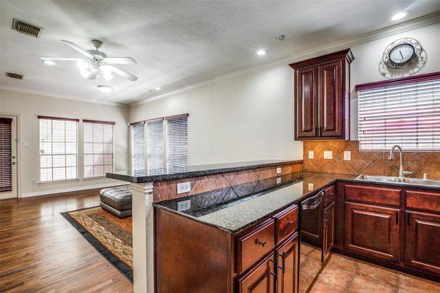 5935 Turtle Beach Lane, Houston, TX 77036