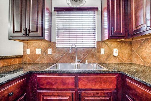 5935 Turtle Beach Lane, Houston, TX 77036