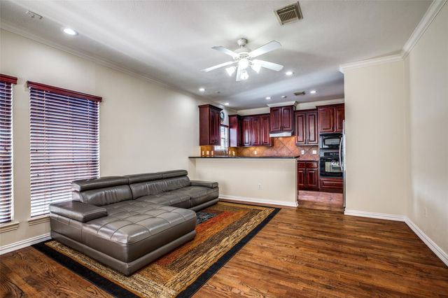 5935 Turtle Beach Lane, Houston, TX 77036