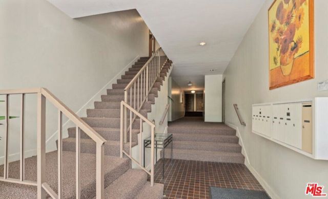 6624 Springpark Avenue 5A, Los Angeles, CA 90056