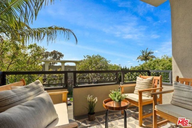 6624 Springpark Avenue 5A, Los Angeles, CA 90056