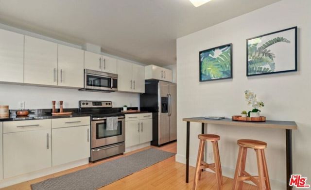 6624 Springpark Avenue 5A, Los Angeles, CA 90056