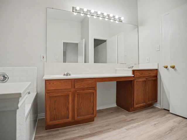 236 Copeland Drive, Cedar Hill, TX 75104