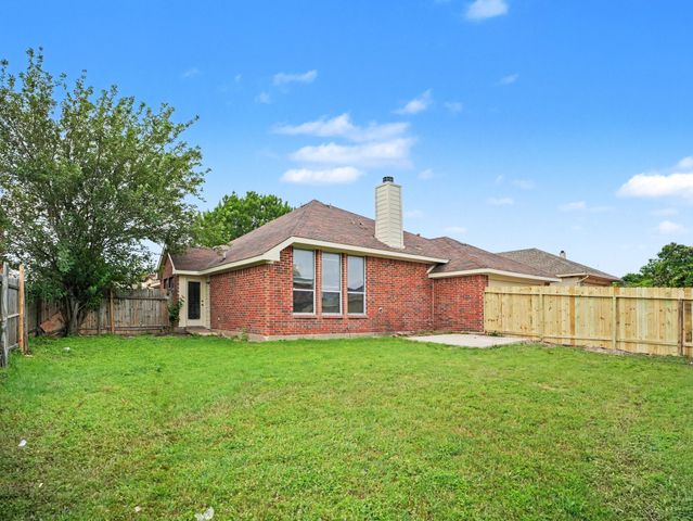 236 Copeland Drive, Cedar Hill, TX 75104