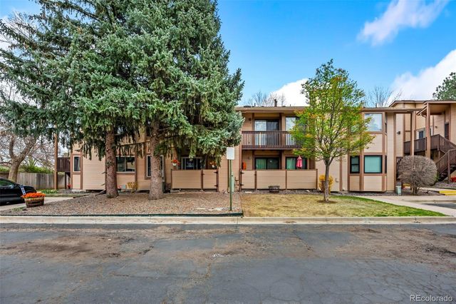 1075 S Garrison Street 203, Lakewood, CO 80226