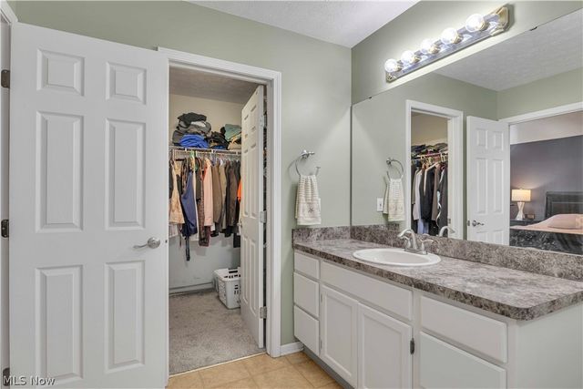 5042 Grande Boulevard, Medina, OH 44256