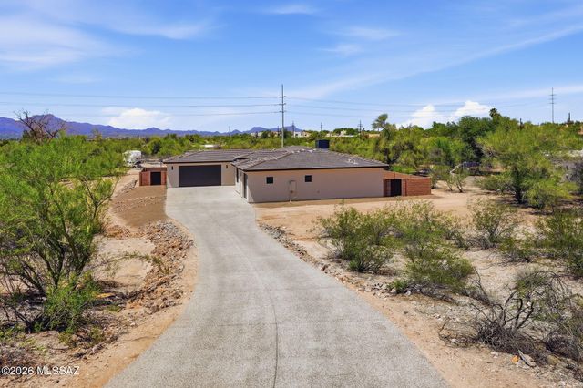 1042 W Roller Coaster Road, Tucson, AZ 85704