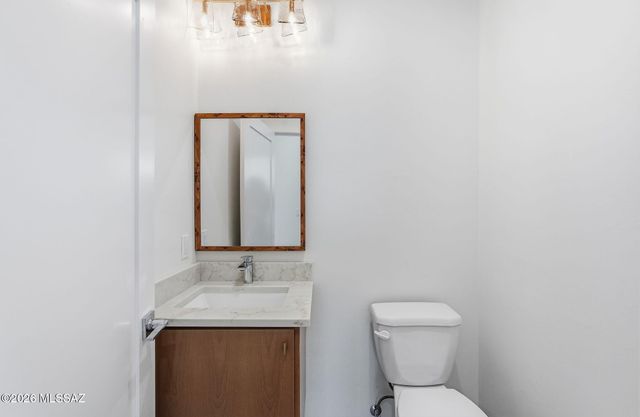 1042 W Roller Coaster Road, Tucson, AZ 85704