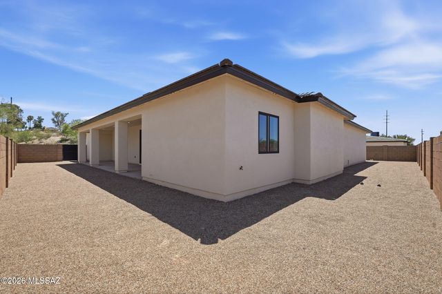 1042 W Roller Coaster Road, Tucson, AZ 85704
