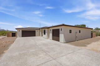 1042 W Roller Coaster Road, Tucson, AZ 85704