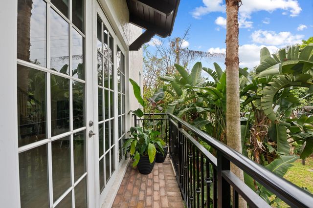 500 SE 7th Street 105, Fort Lauderdale, FL 33301