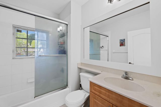 500 SE 7th Street 105, Fort Lauderdale, FL 33301