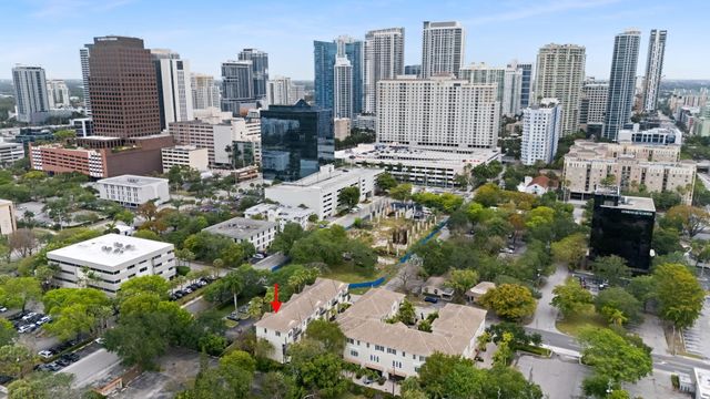 500 SE 7th Street 105, Fort Lauderdale, FL 33301