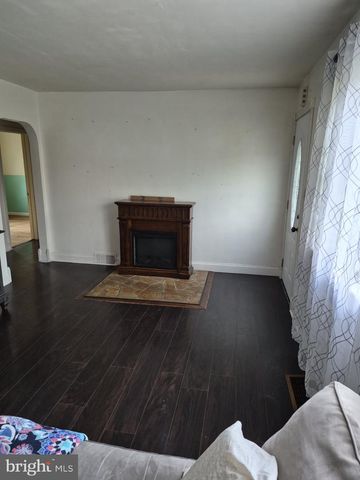321 CORNELL RD, Glassboro, NJ 08028
