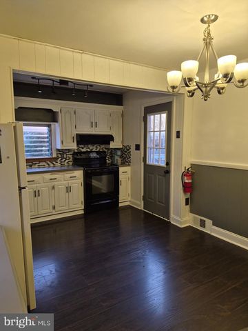 321 CORNELL RD, Glassboro, NJ 08028