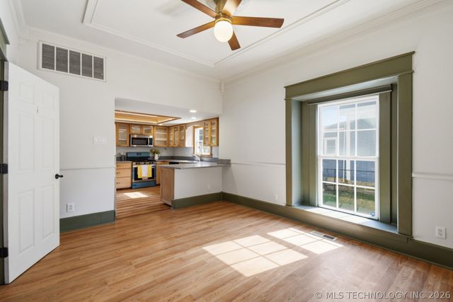 1141 E Hobson Avenue, Sapulpa, OK 74066