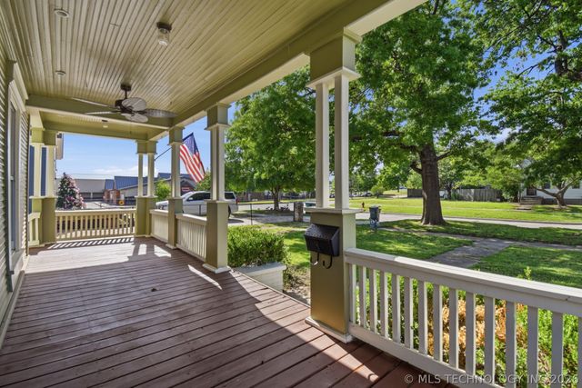 1141 E Hobson Avenue, Sapulpa, OK 74066