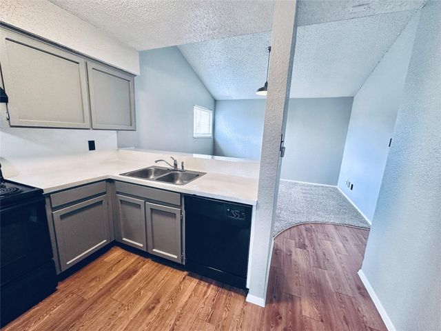 3702 S 2nd ST 321, Austin, TX 78704