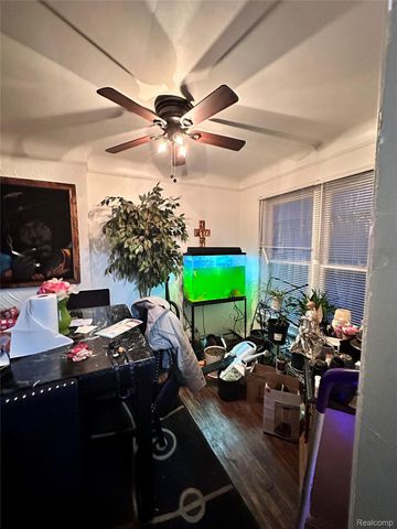 15754 Meyers Road, Detroit, MI 48227