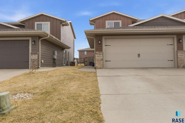 9421 W Gert St Street, Sioux Falls, SD 57106