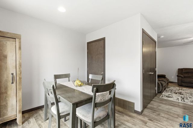 9421 W Gert St Street, Sioux Falls, SD 57106