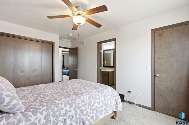 9421 W Gert St Street, Sioux Falls, SD 57106