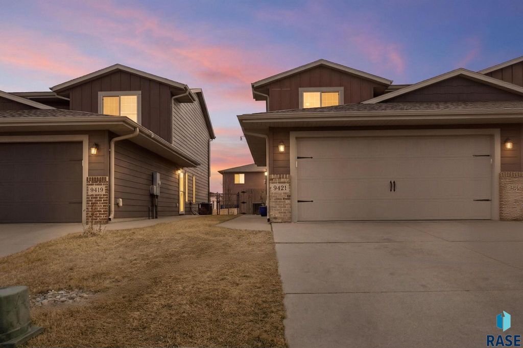 9421 W Gert St Street, Sioux Falls, SD 57106