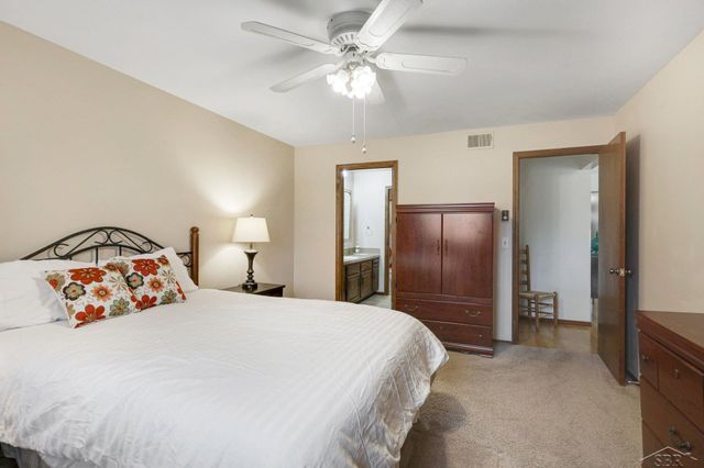 945 Kennely Road I-139, Saginaw, MI 48609