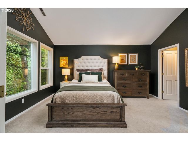 1820 Nw MILLER Rd, Portland, OR 97229