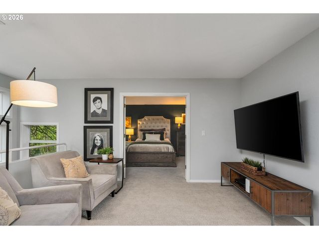 1820 Nw MILLER Rd, Portland, OR 97229