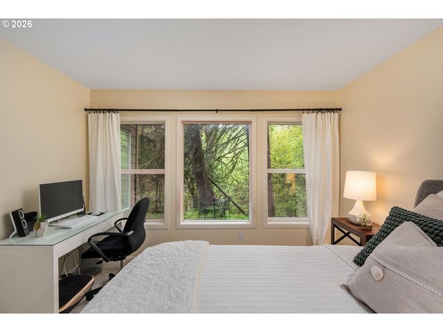 1820 Nw MILLER Rd, Portland, OR 97229