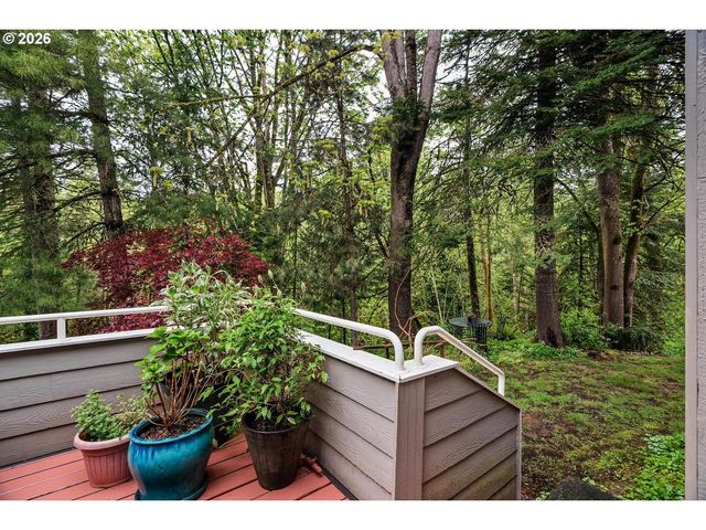 1820 Nw MILLER Rd, Portland, OR 97229