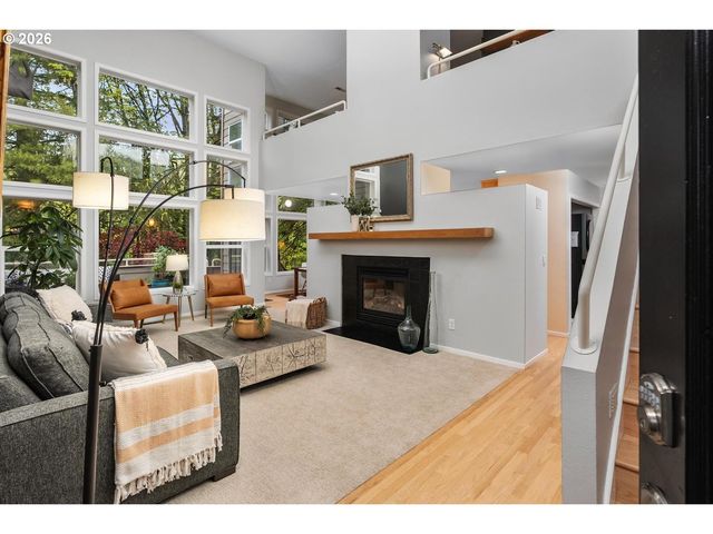 1820 Nw MILLER Rd, Portland, OR 97229