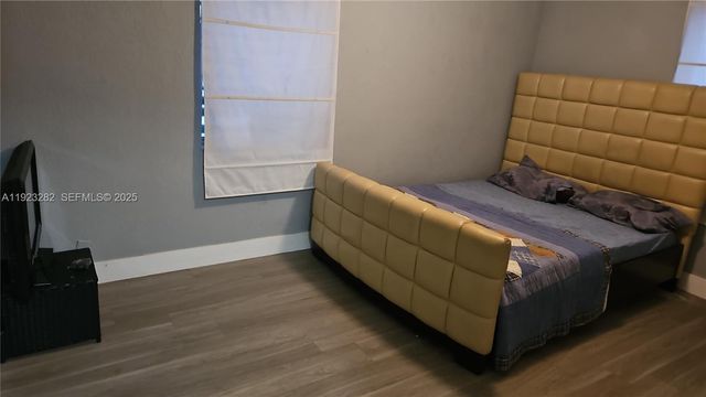 2530 NW 17th St 0, Fort Lauderdale, FL 33311