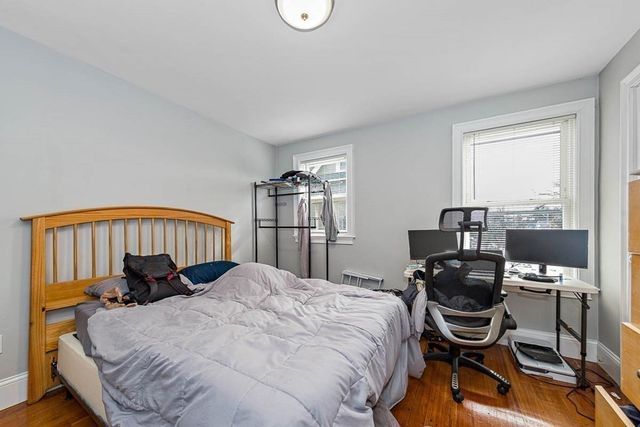 195 East Cottage St 2, Boston, MA 02125