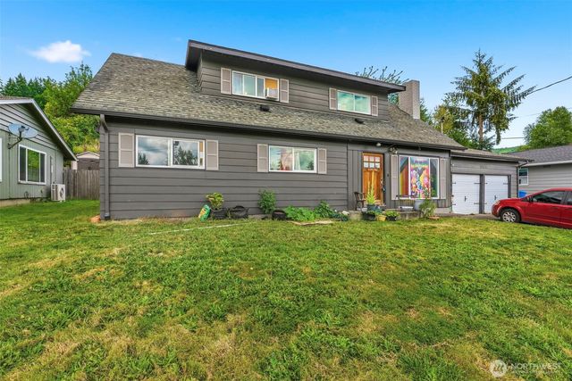 2411 Burcham Street, Kelso, WA 98626