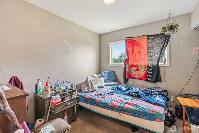 2411 Burcham Street, Kelso, WA 98626