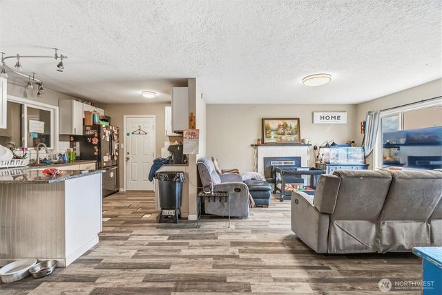 2411 Burcham Street, Kelso, WA 98626