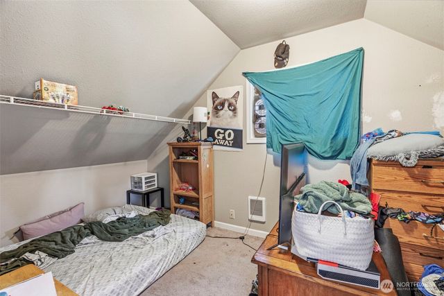 2411 Burcham Street, Kelso, WA 98626