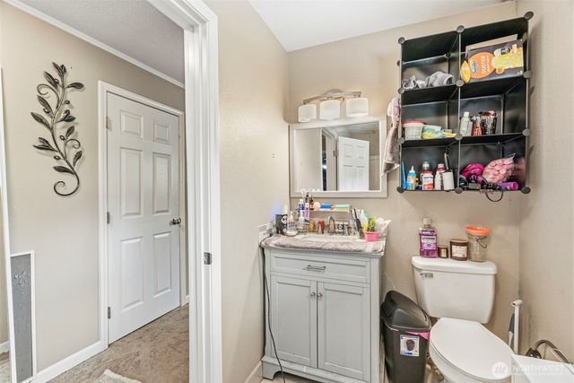 2411 Burcham Street, Kelso, WA 98626
