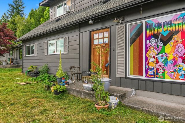 2411 Burcham Street, Kelso, WA 98626