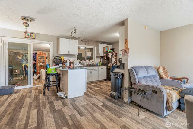 2411 Burcham Street, Kelso, WA 98626