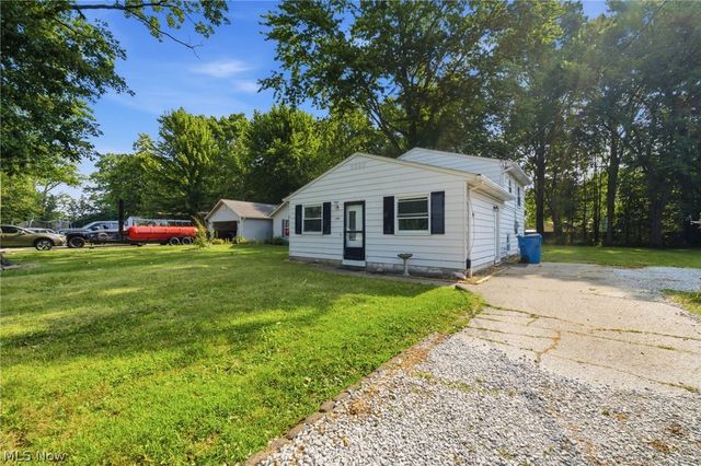 4991 Lear Nagle Road, North Ridgeville, OH 44039