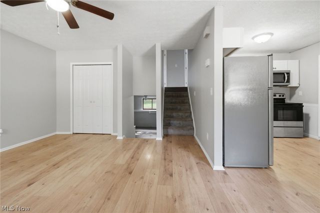 4991 Lear Nagle Road, North Ridgeville, OH 44039