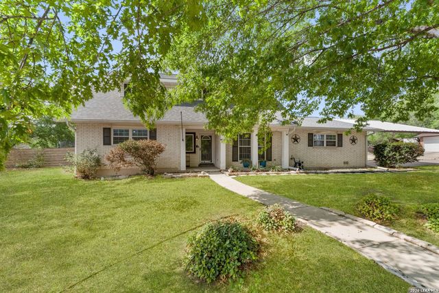 4906 El Gusto, San Antonio, TX 78233